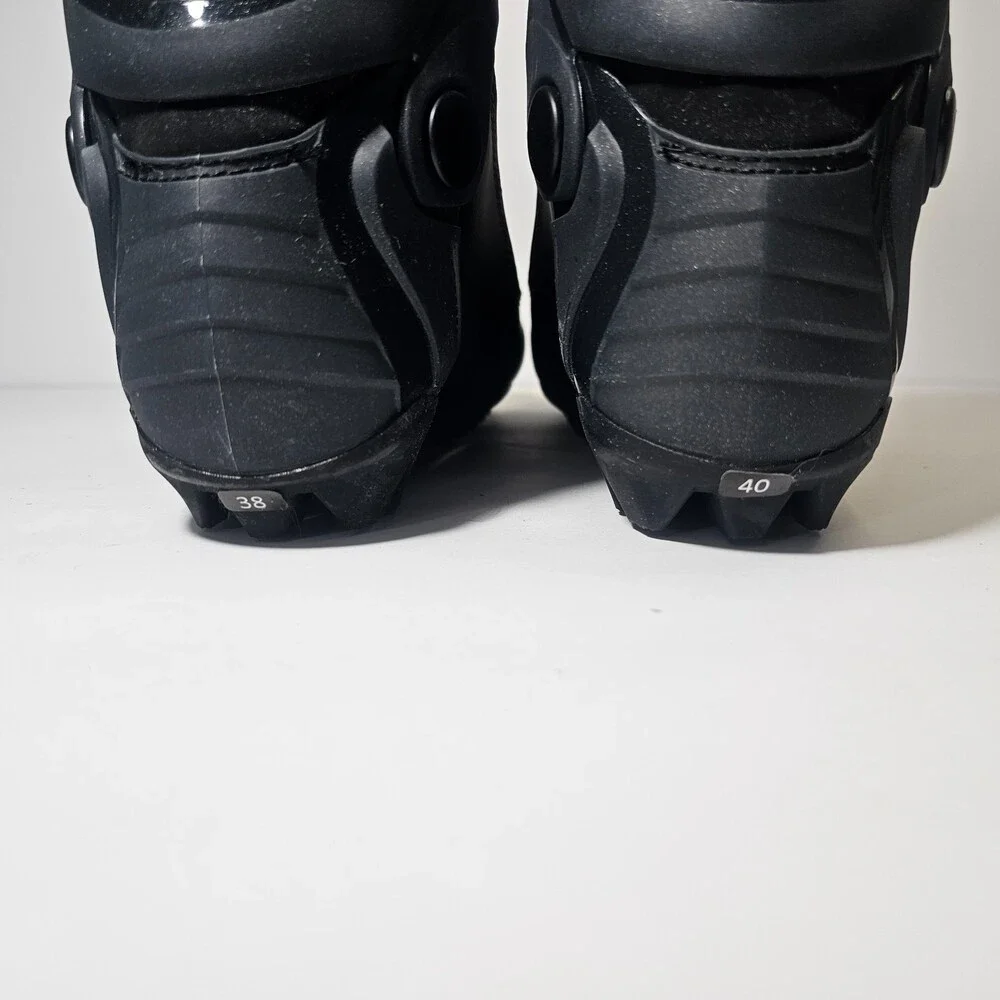 New without Box Rossignol Women's Ski Boots X5 FW Touring Boots Size 38/40